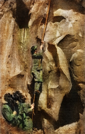 Soldier mountaineer