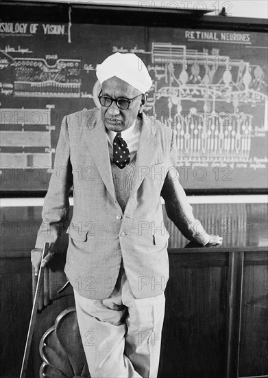 Nobel Laureate Sir CV Raman in the lecture hall of Raman Research Institute at Bangalore