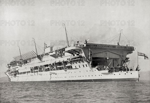 HMS Courageous