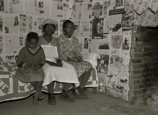 Descendants of slaves of the Pettway plantation.