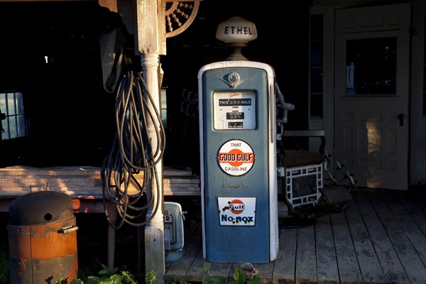 Gulf Gas Pump