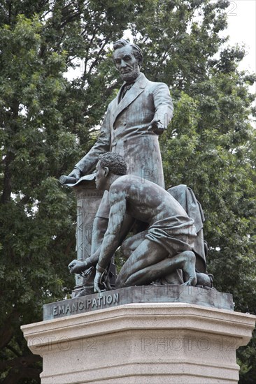 Emancipation Memorial honoring Abraham Lincoln.