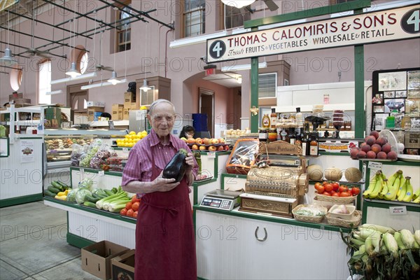 Vending Fruits & Vegetables