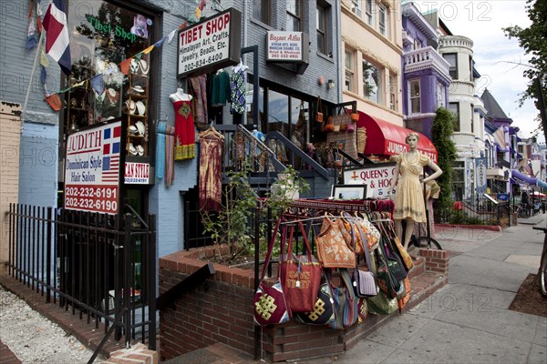 Tibet Shop offers Himalayan Goods