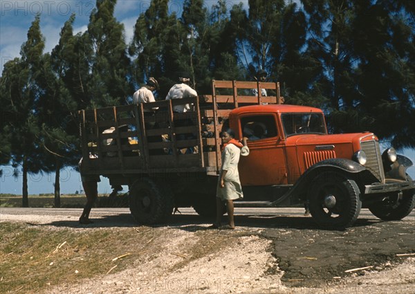 Mississippi farm workers transported by truck