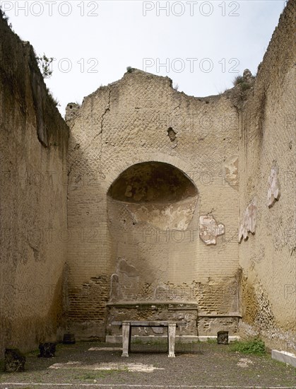 Palestra (outdoor gymnasium).