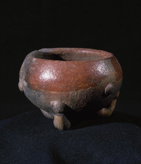 Ceramic vessel.