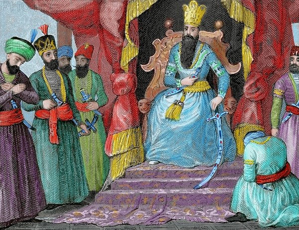 Sultan received in the Topkapi Palace counselors.