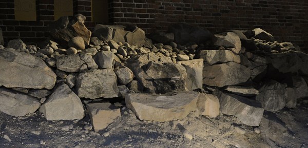 North wall of the cementery. Around the House of the Holy Spirit.