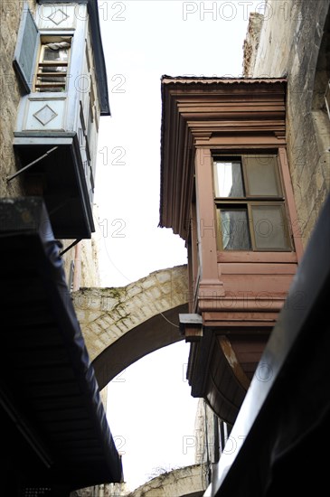 Via Dolorosa. Arch and balcony.