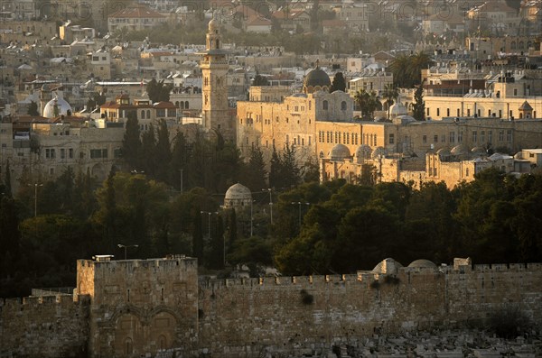 Old City of Jerusalem, Walls.