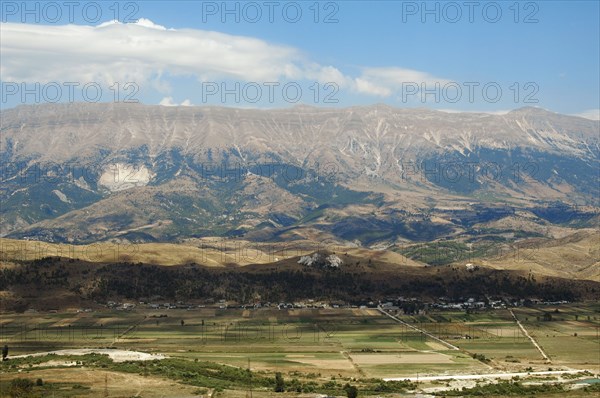 Lunxheria mountains.