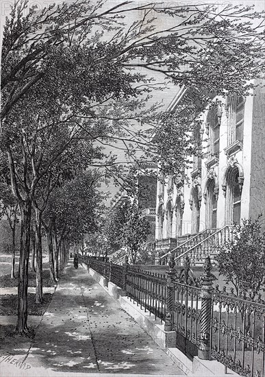 view of a main avenue of Chicago