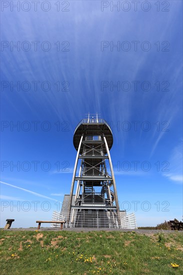 Lookout tower Noah's sailing at the elbow