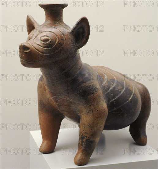 Dog shaped vessel