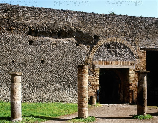 Pompeii, Ancient Roman city, Little Theatre or Odeon
