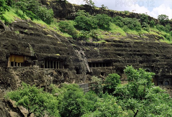 India, The Ajanta Caves, Rock-cut Buddhist cave monuments