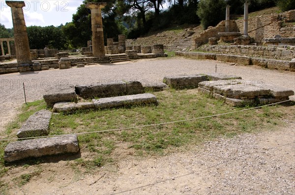 Olympia, Temple of Hera, It was built aound 600 BC