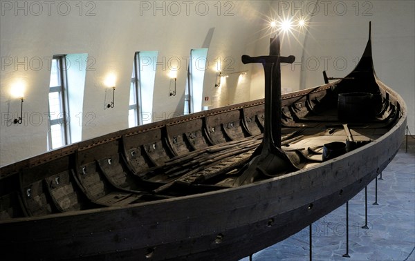 Gokstad ship, Funerary ship