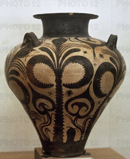 Mycenaean amphora.