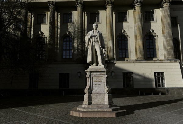 Statue of Hermann Von Helmholtz.