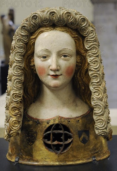 Reliquary bust with a Kruseler veil.