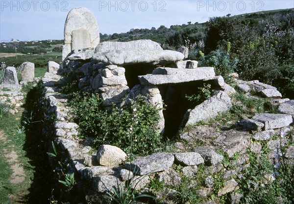 Giants' grave of Coddu Vecchiu.