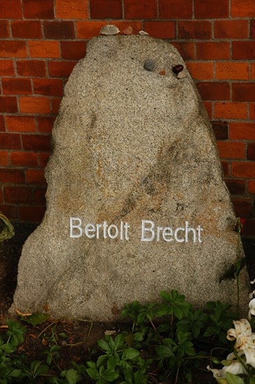 Berthold Brecht