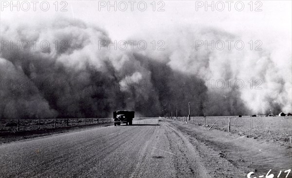 Dust storm, Lamar, Colorado