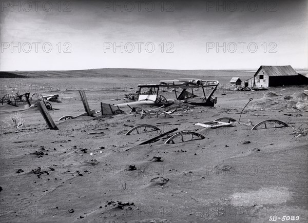 Dust bowl, Dallas, South Dakota