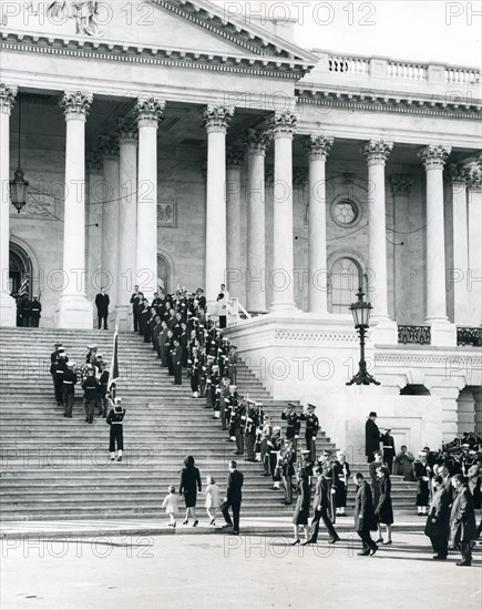 Funeral Family Entering Capitol