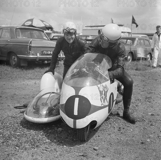 Chancellors TT in Assen. Max Deubel and Emil Hoerner for Germany sidecar big contenders Date June 27, 1963 / Location Assen, Drenthe.