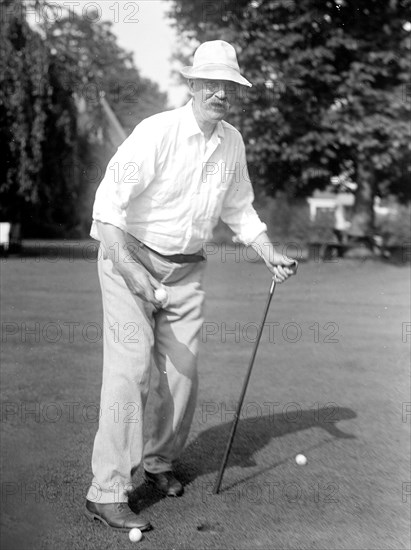 Vintage Golf Photo - Politician playing golf circa 1917.