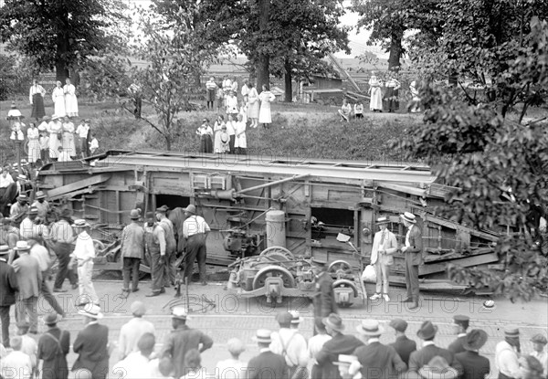 Streetcar accident - Overturned Street Car circa 1919 .