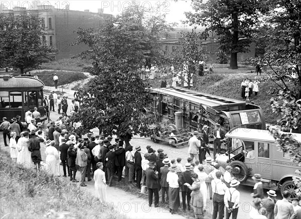 Streetcar accident - Overturned Street Car circa 1919 .