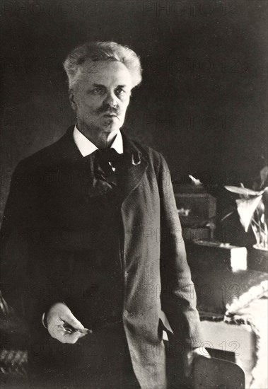 Swedish author August Strindberg in his flat at Drottninggatan 85 in Stockholm  Date: October 1908 .