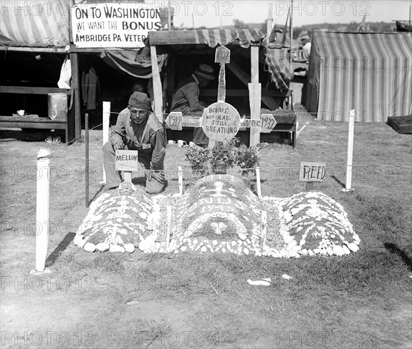 On to Washington, we want the bonus, Ambridge Pa. Veterans circa 1932.