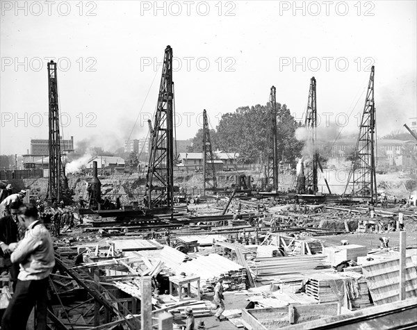 Washington D.C. History - Construction work on new Interior Department circa 1935.