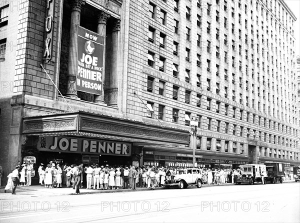 Fox Theater: Joe 'Wanna Buy a Duck' Joe Penner in person. Washington, D.C. circa June 1934.