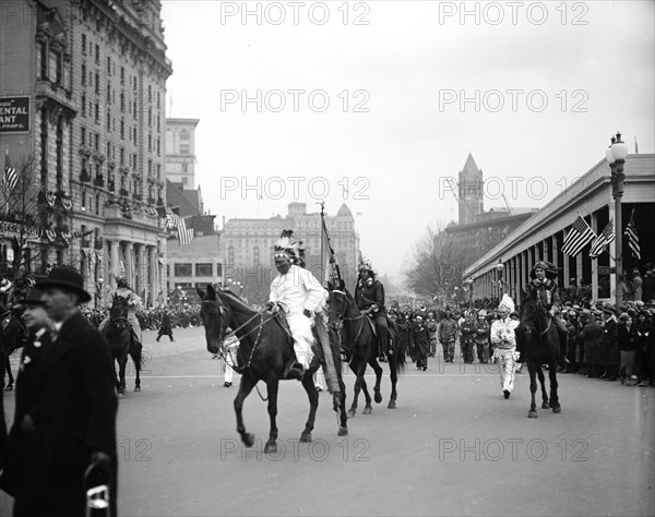 Franklin D. Roosevelt - Franklin D. Roosevelt inauguration. Parade. Washington, D.C. March 4, 1933.