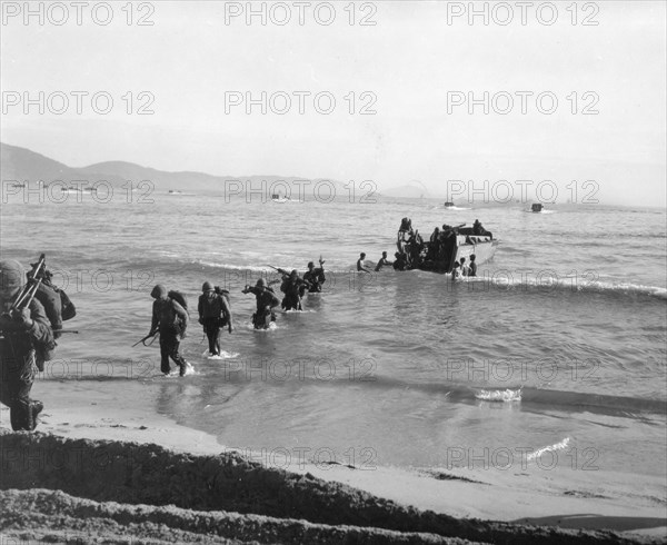 Marines Land in Da Nang, 1965