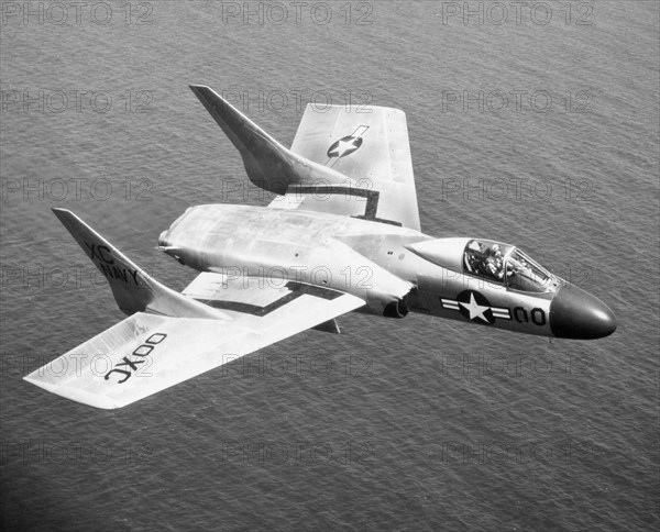 U.S. Navy F7U-3 Cutlass fighter plane