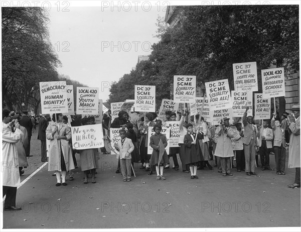 Marching for Integrated Schools