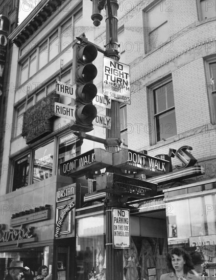 Complex Electric Traffic Signal