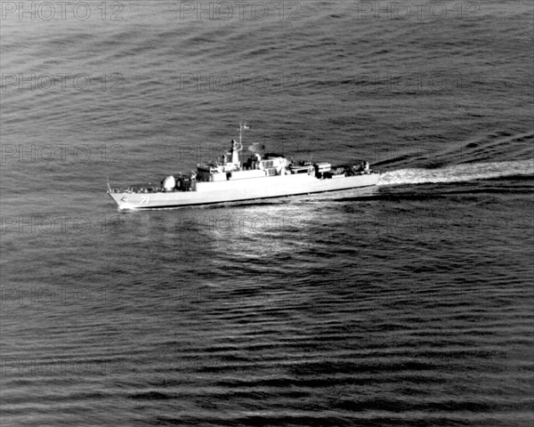 Iranian destroyer escort IIS SAAM