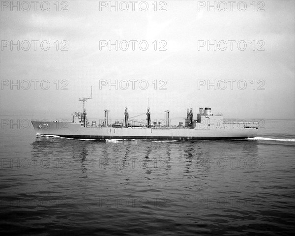 1975 - A port beam view of the replenishment oiler USS ROANOKE