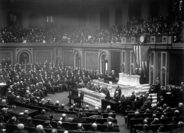 President Woodrow Wilson speaking before Congress