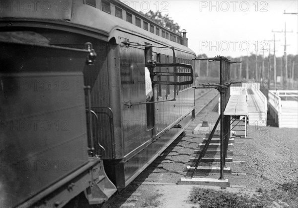 Historical United States Post Office: Hupp Auto Railway Service