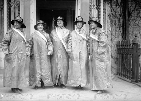 Woman suffragettes