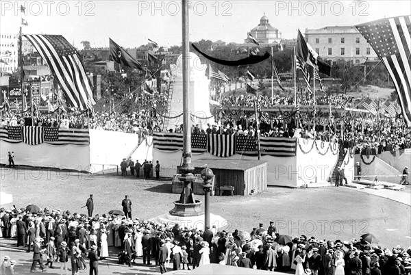 Columbus Mermorial Unveiling ceremony